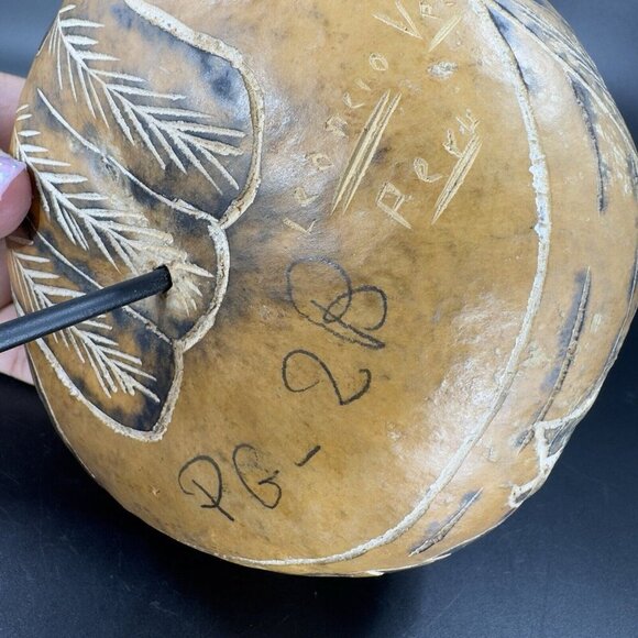 Peruvian Hand Carved Gourd On Wood Stand Leoncio Veli Peru Hand Made Sculpture - Picture 5 of 16